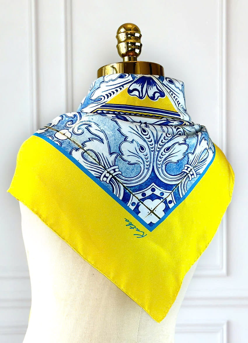 Lisbon Scarf