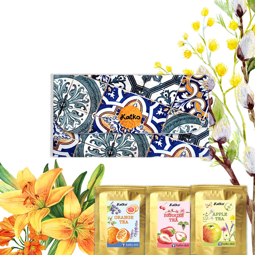 Lisbon Tea Clutch