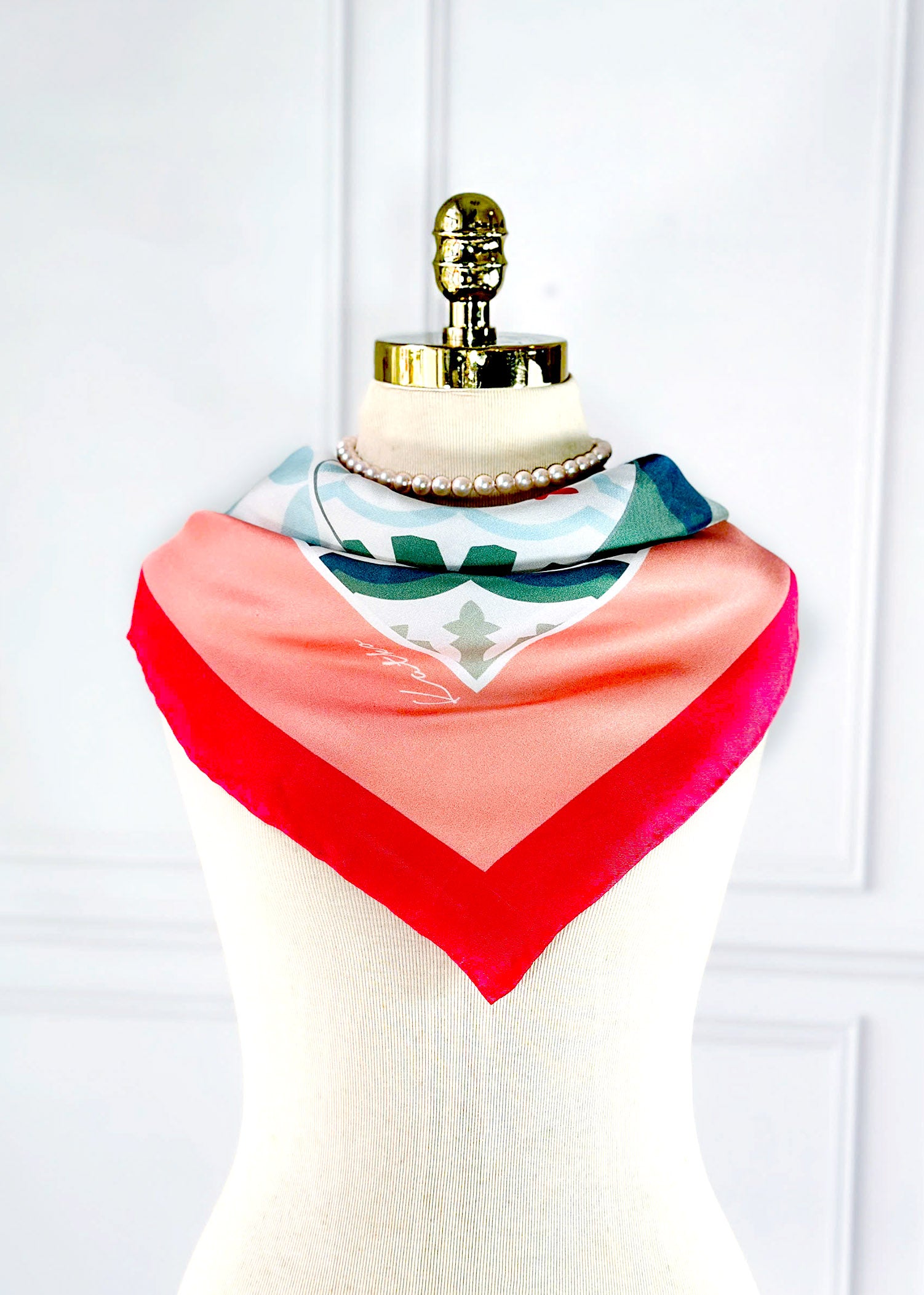 Valencia Scarf